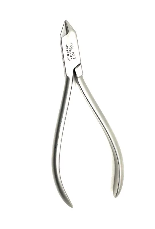 Three Prong Orthodontic Plier 1